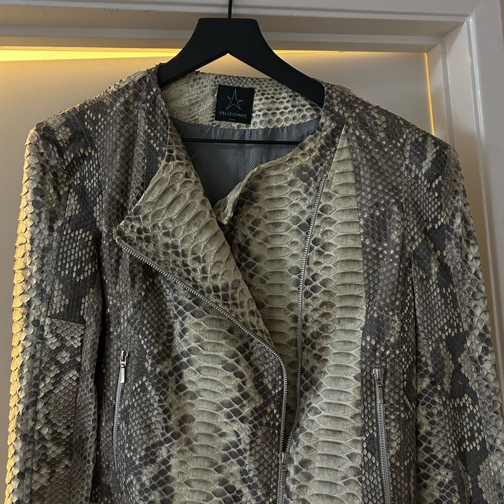 Pellessimo snakeskin jacket